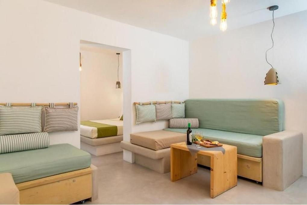 Blue Heart Luxury Suites Naxos City Exterior foto