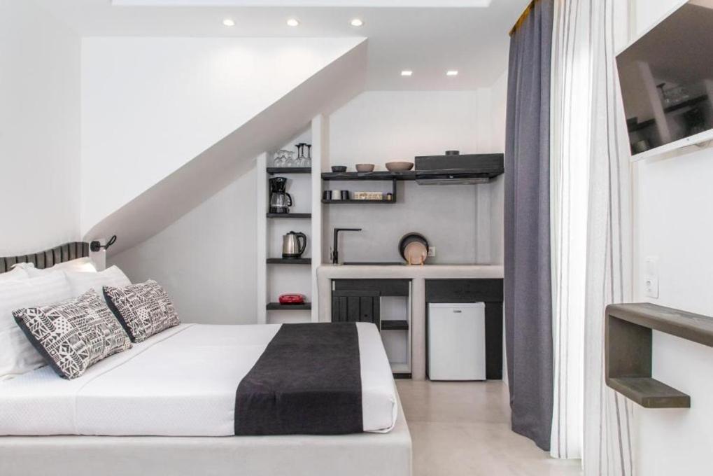 Blue Heart Luxury Suites Naxos City Exterior foto